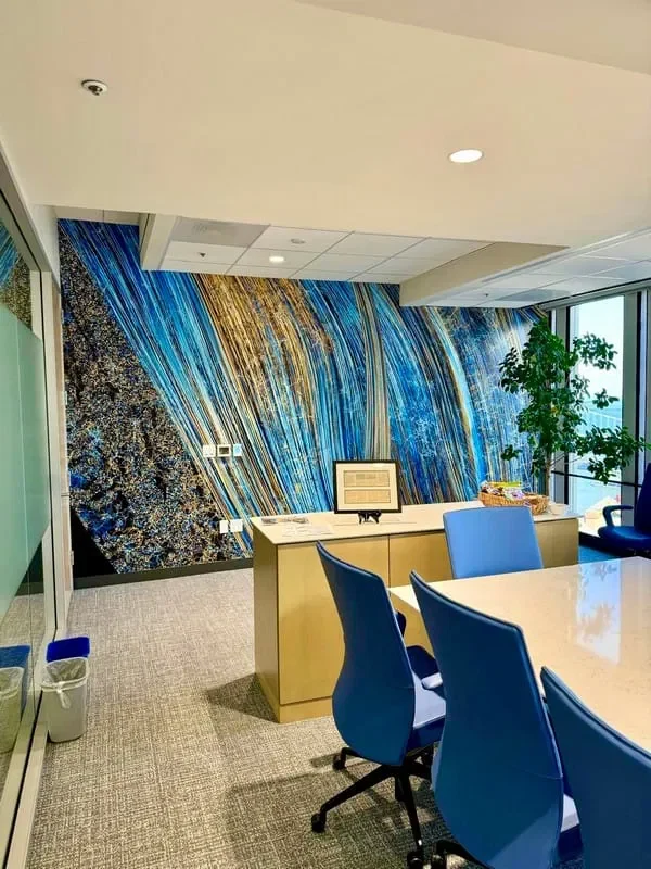 Wallpaper installation project in Gary, IN
